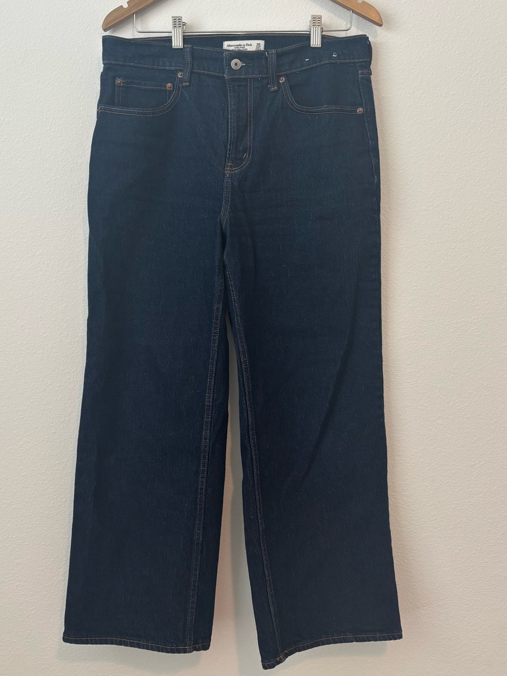 Abercrombie & Fitch Dark Wash Jeans — Size 30 — Worn Once